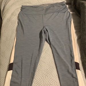 NWOT Tangerine Gray Capri Leggings Sz XXL